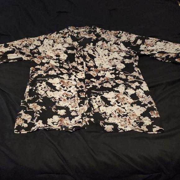 Long sleeve blouse - Picture 2 of 7